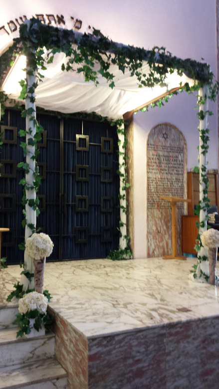 Wedding Venue Dressing for Your Dream Day | Venue Dresser gallery image 11