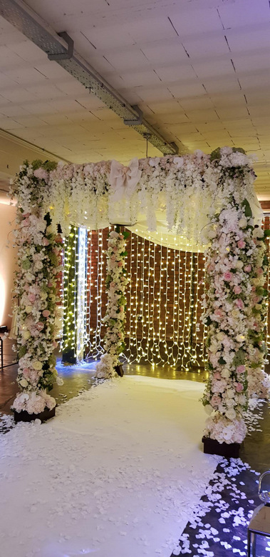 Wedding Venue Dressing for Your Dream Day | Venue Dresser gallery image 12