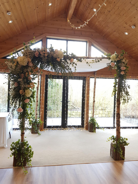 Wedding Venue Dressing for Your Dream Day | Venue Dresser gallery image 8